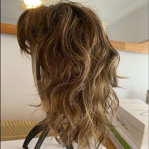Longer Wavy Wig